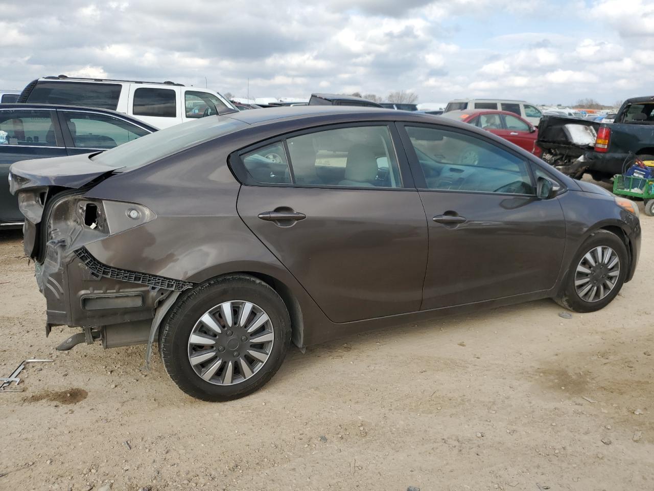 2015 KIA FORTE LX - Фото 3