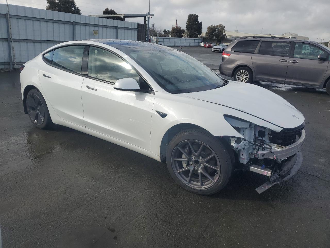2023 TESLA MODEL 3 - Image 4