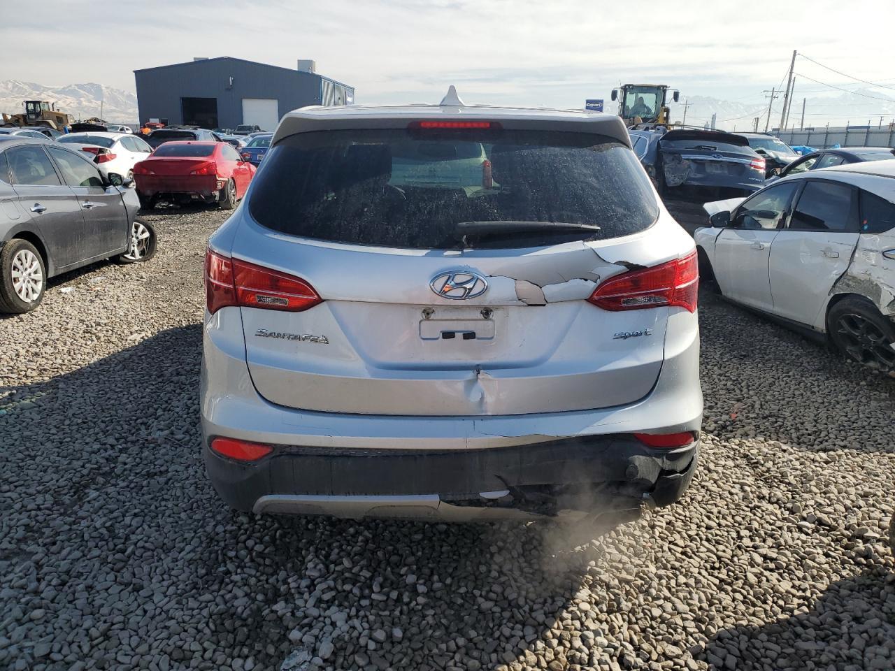 2013 HYUNDAI SANTA FE S - Image 6