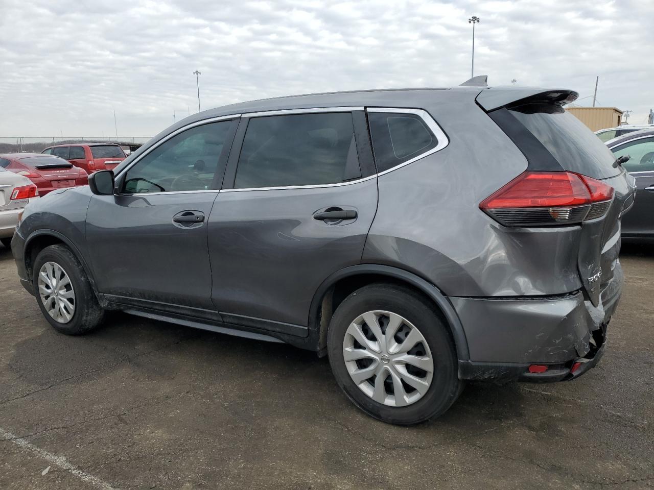 2017 NISSAN ROGUE SV - Фото 2