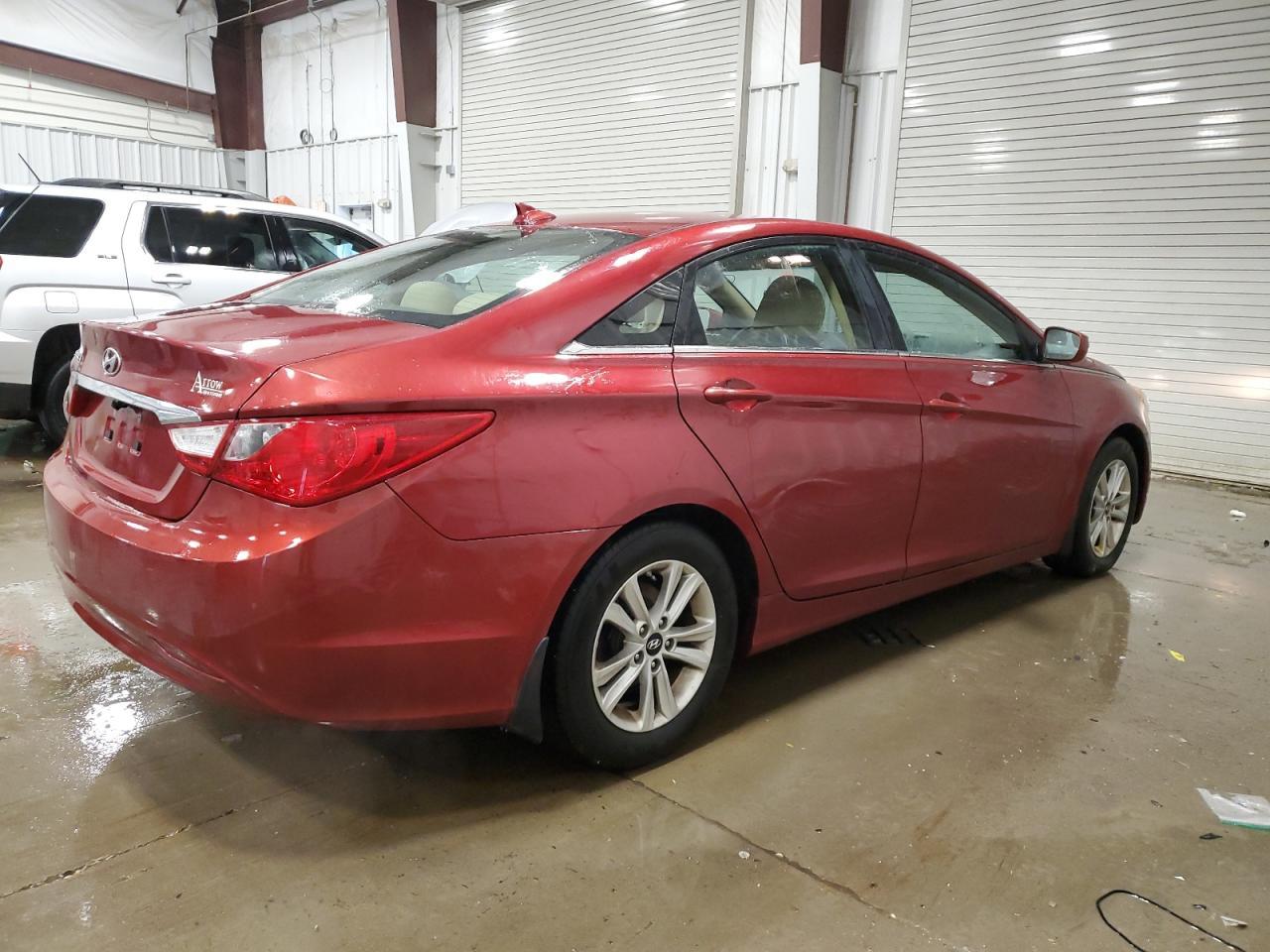 2013 HYUNDAI SONATA GLS - Фото 3