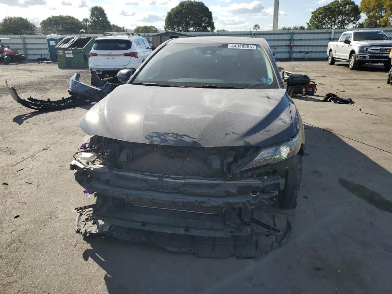 2021 TOYOTA CAMRY SE - Image 5