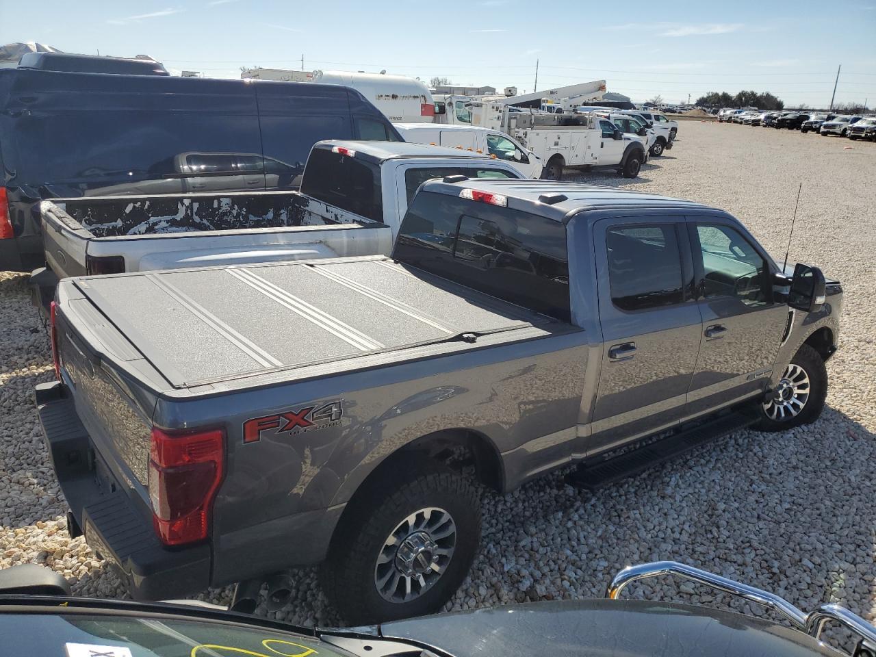 2022 FORD F250 SUPER - Фото 3