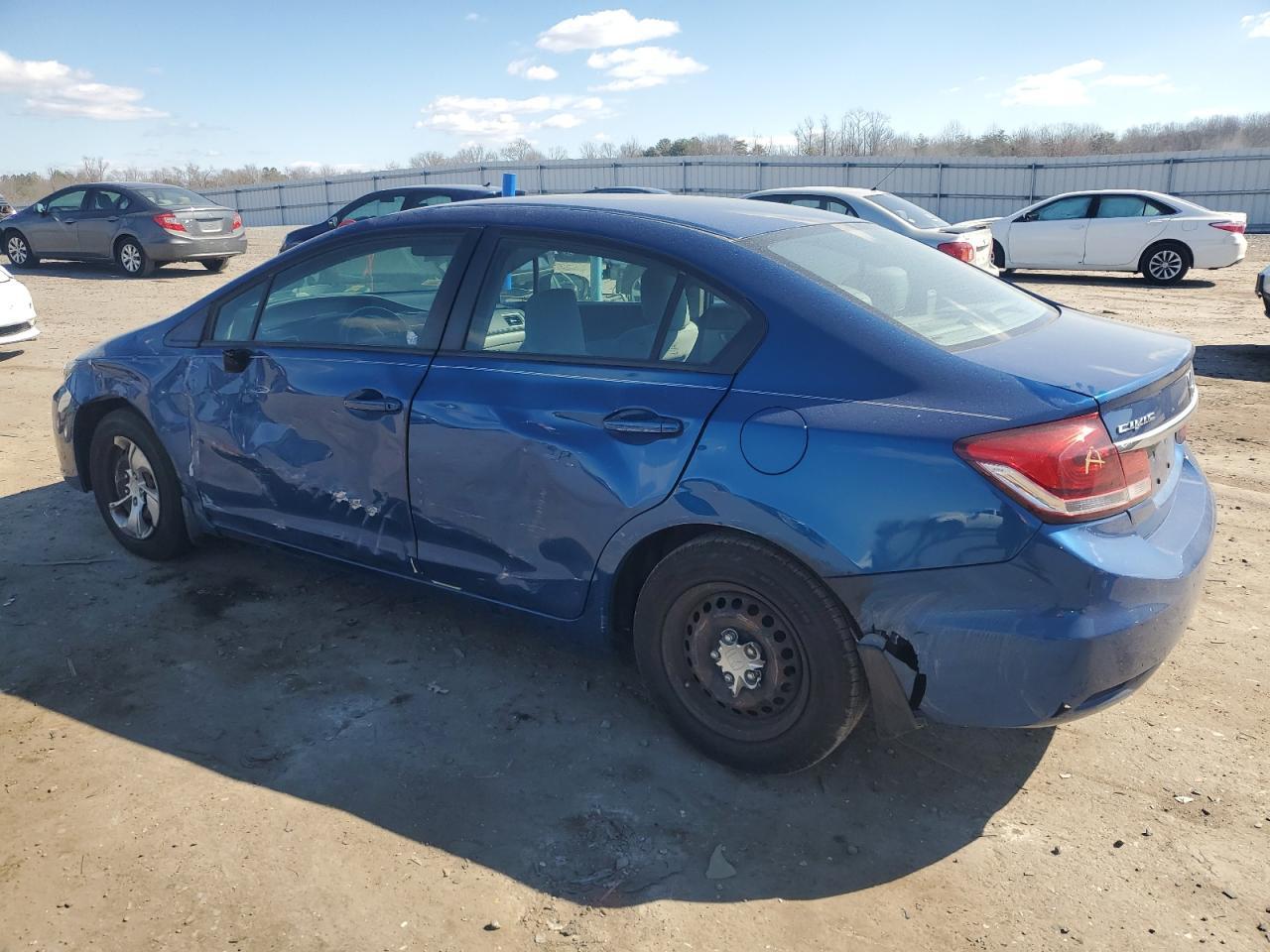 2015 HONDA CIVIC LX - Фото 2