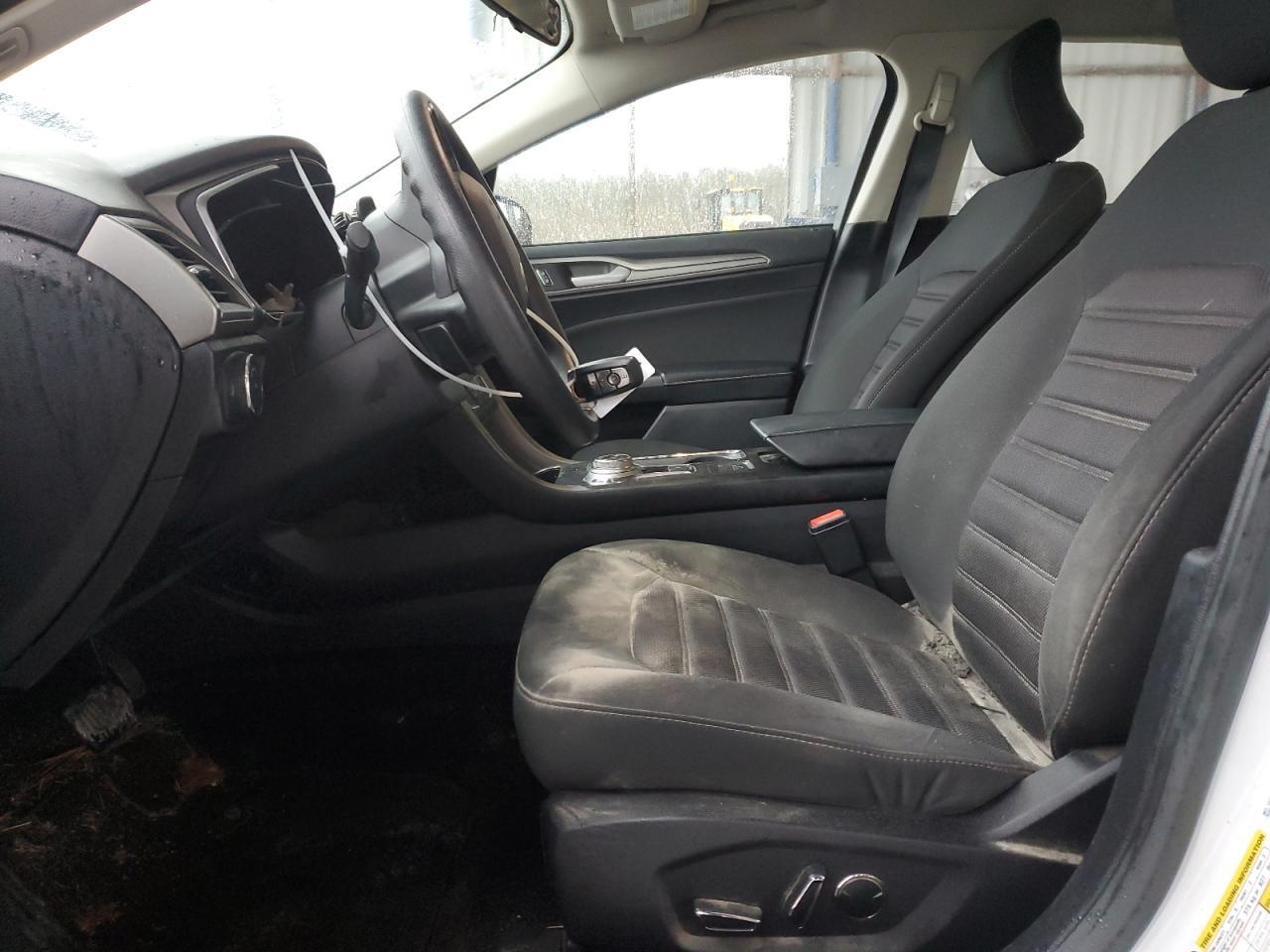 2017 FORD FUSION SE - Фото 7