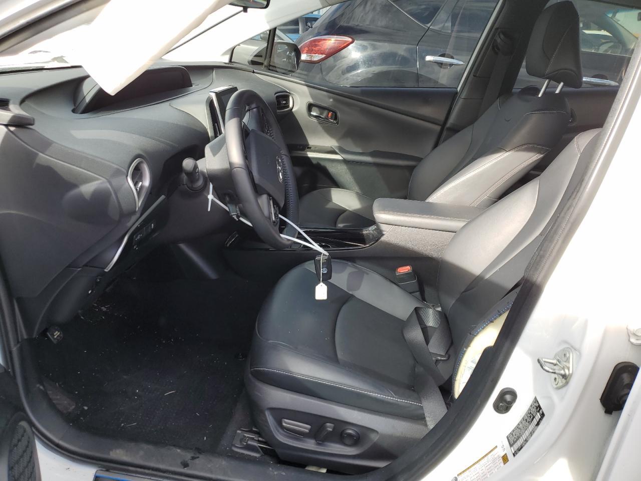 2022 TOYOTA PRIUS PRIM - Image 7