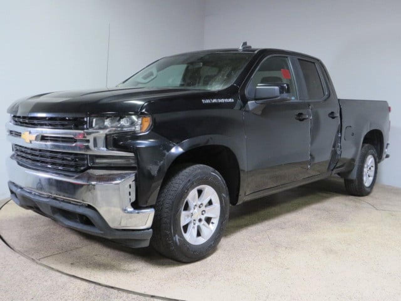 2019 CHEVROLET SILVERADO - Image 2