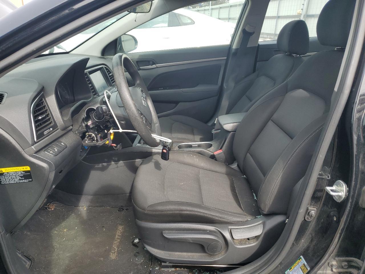 2018 HYUNDAI ELANTRA SE - Фото 7