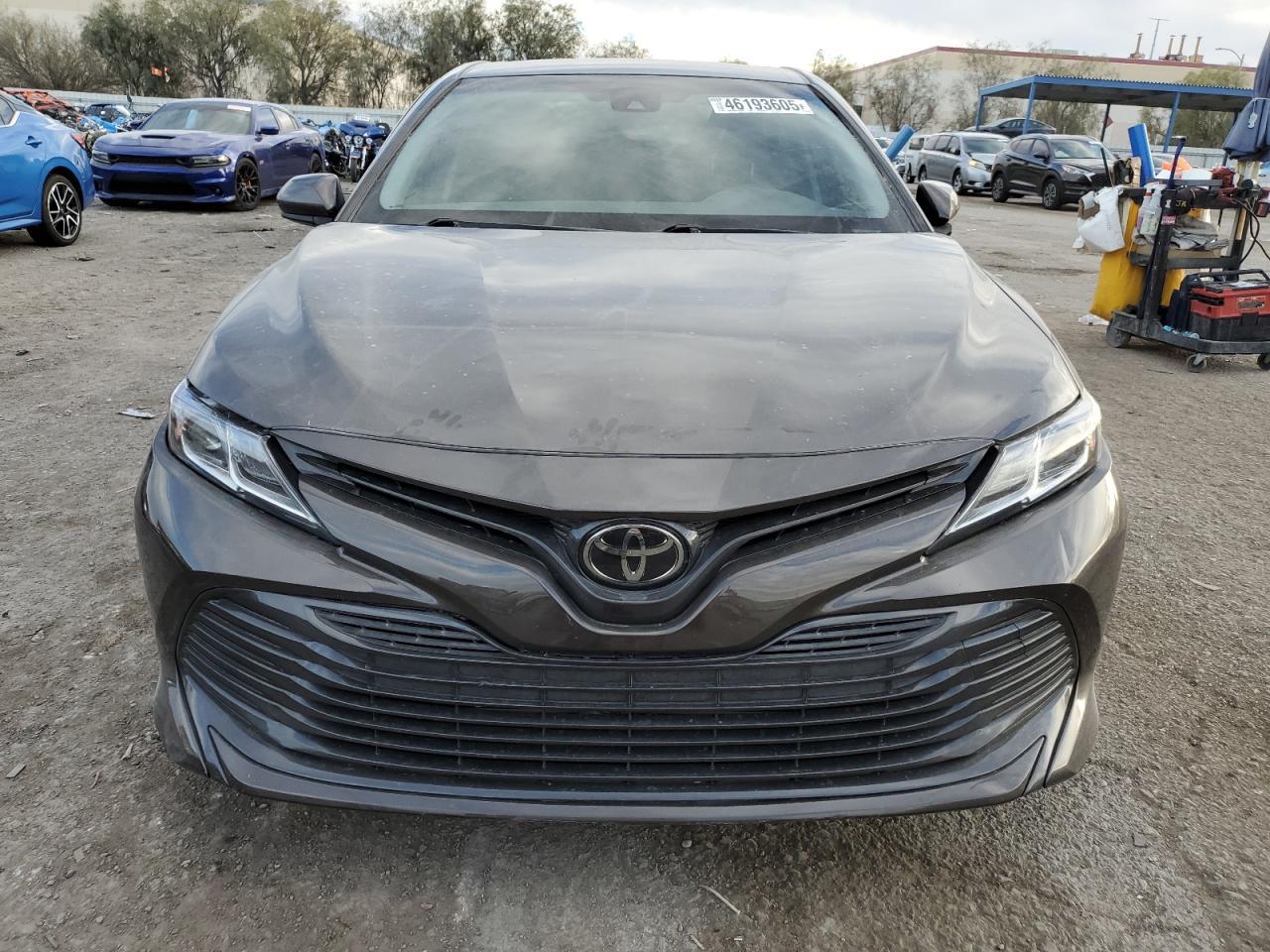 2018 TOYOTA CAMRY L - Фото 5