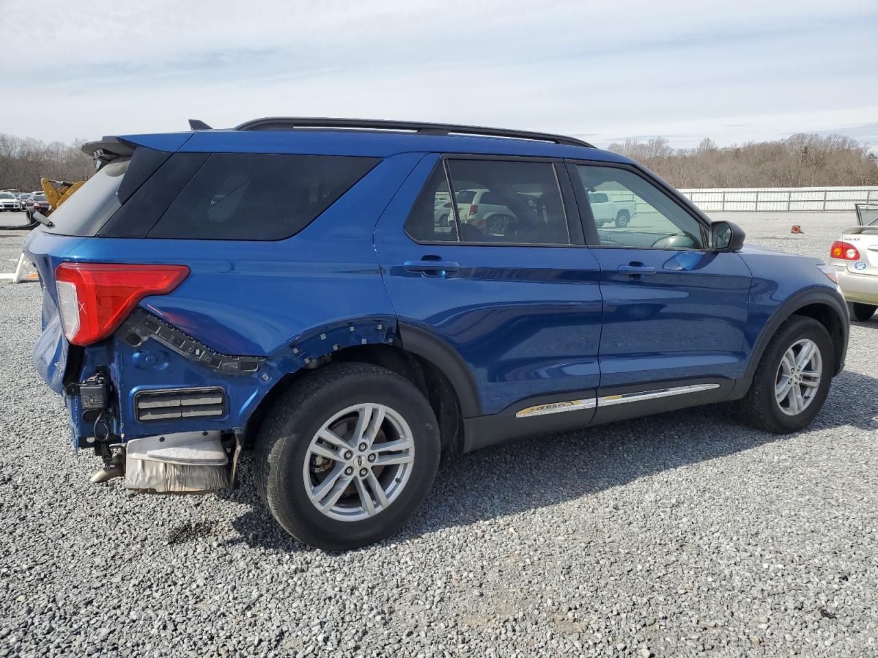 2022 FORD EXPLORER X - Фото 3