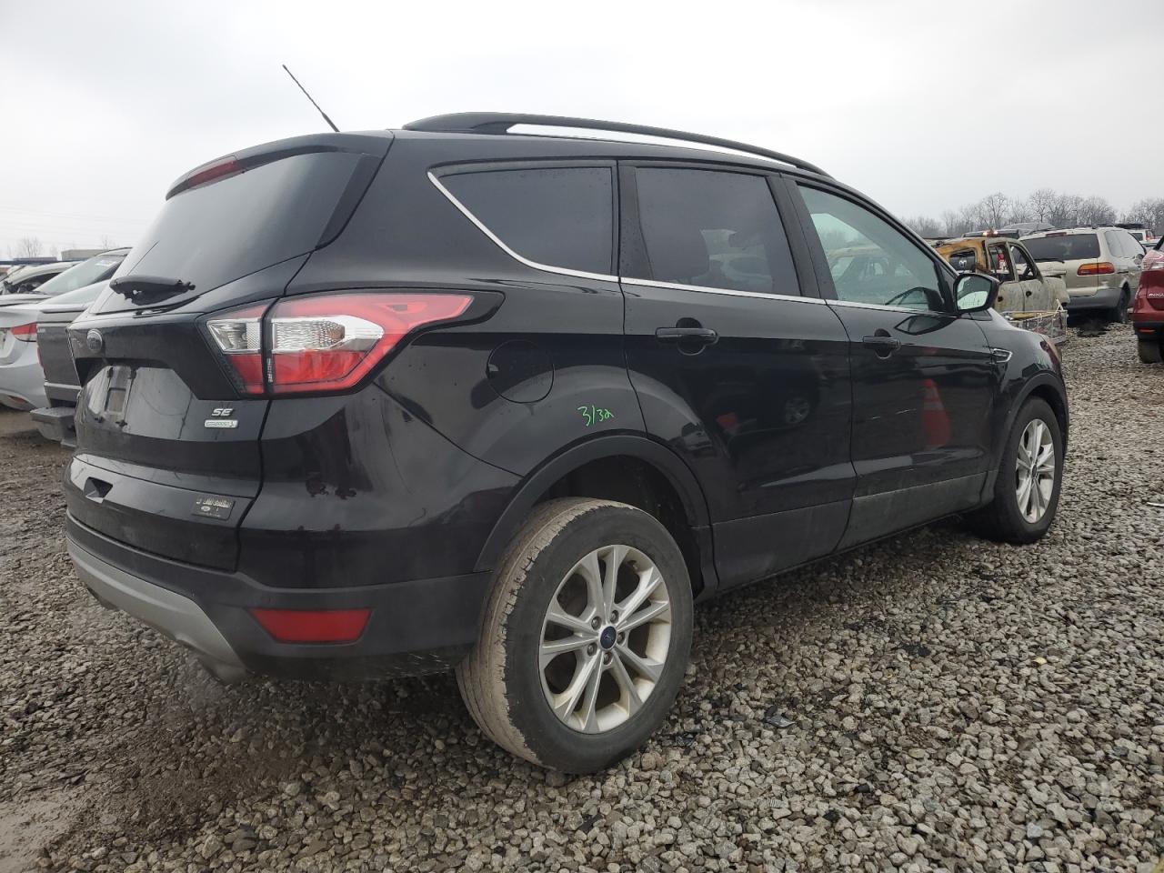2017 FORD ESCAPE SE - Фото 3