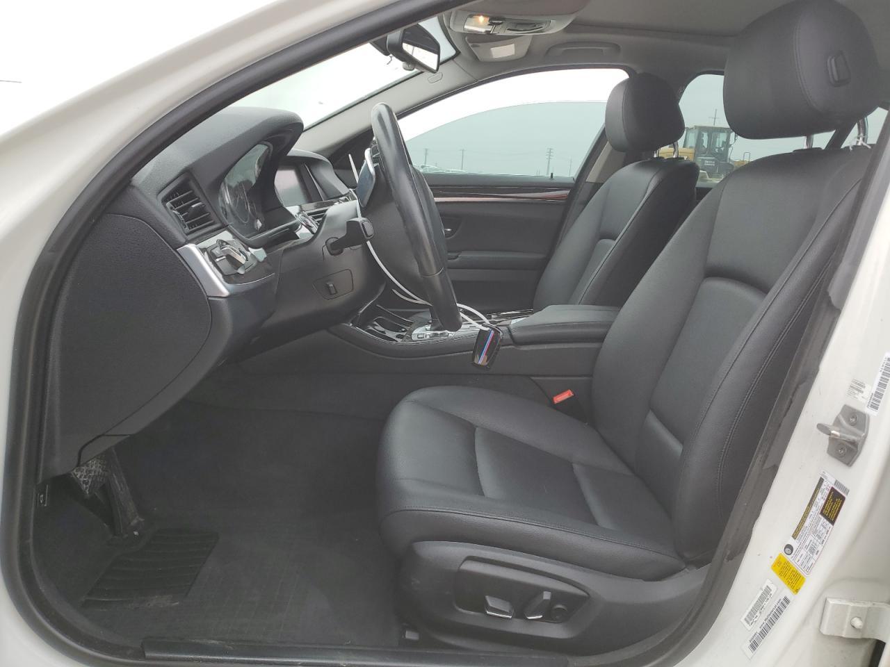 2016 BMW 528 I - Image 7