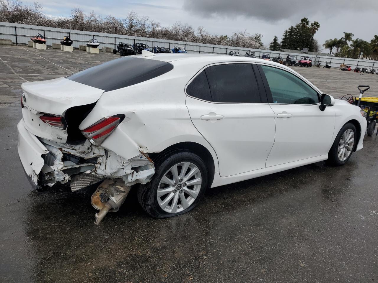 2020 TOYOTA CAMRY LE - Image 3