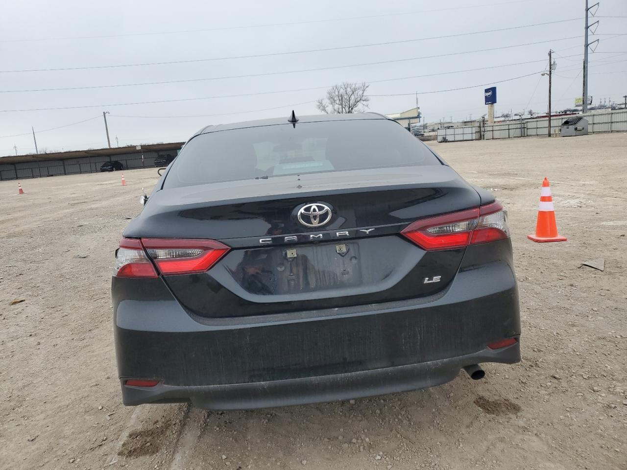 2023 TOYOTA CAMRY LE - Фото 6