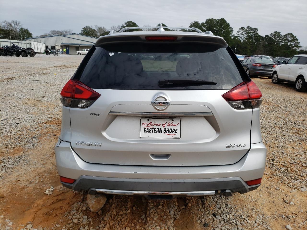 2017 NISSAN ROGUE S - Image 6