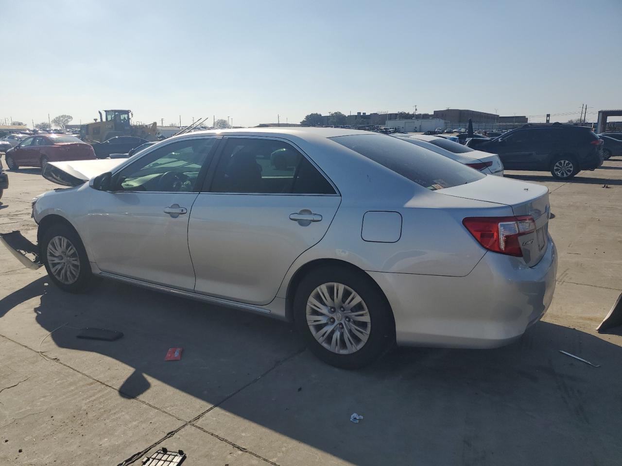 2014 TOYOTA CAMRY L - Image 2