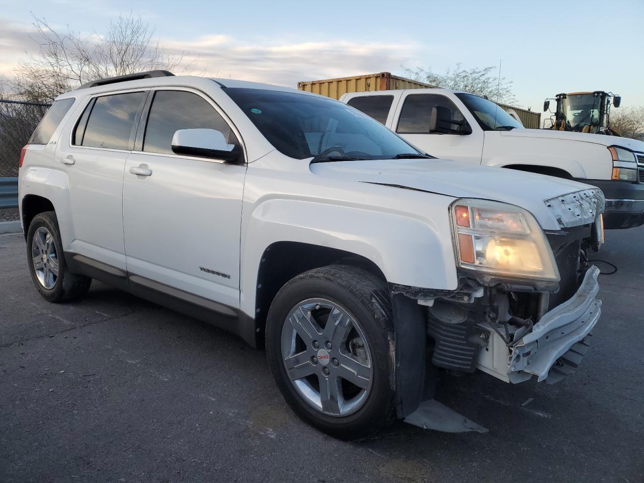 2012 GMC TERRAIN SL - Фото 4