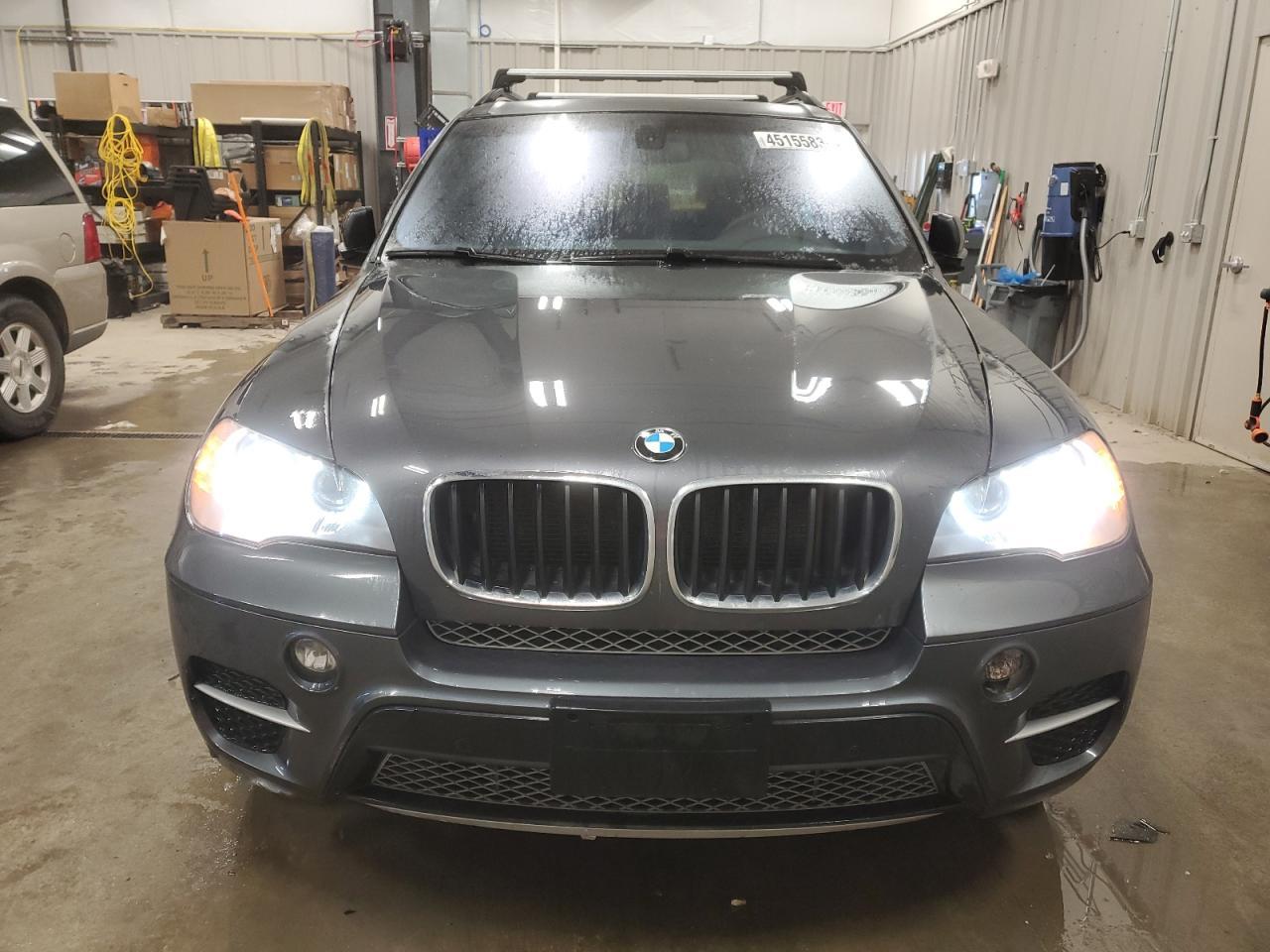 2013 BMW X5 XDRIVE3 - Фото 5