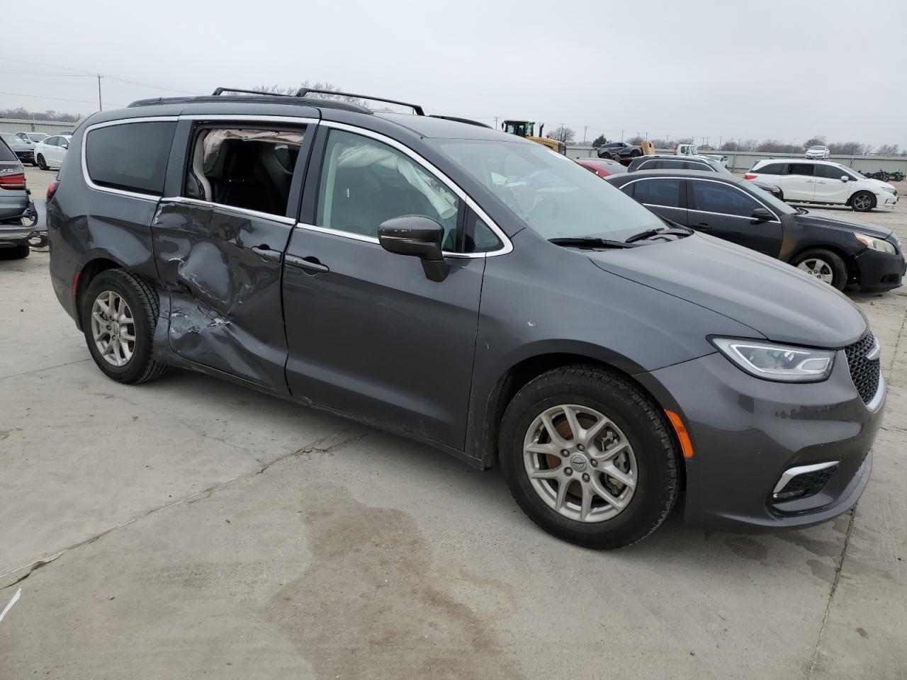 2022 CHRYSLER PACIFICA T - Image 4