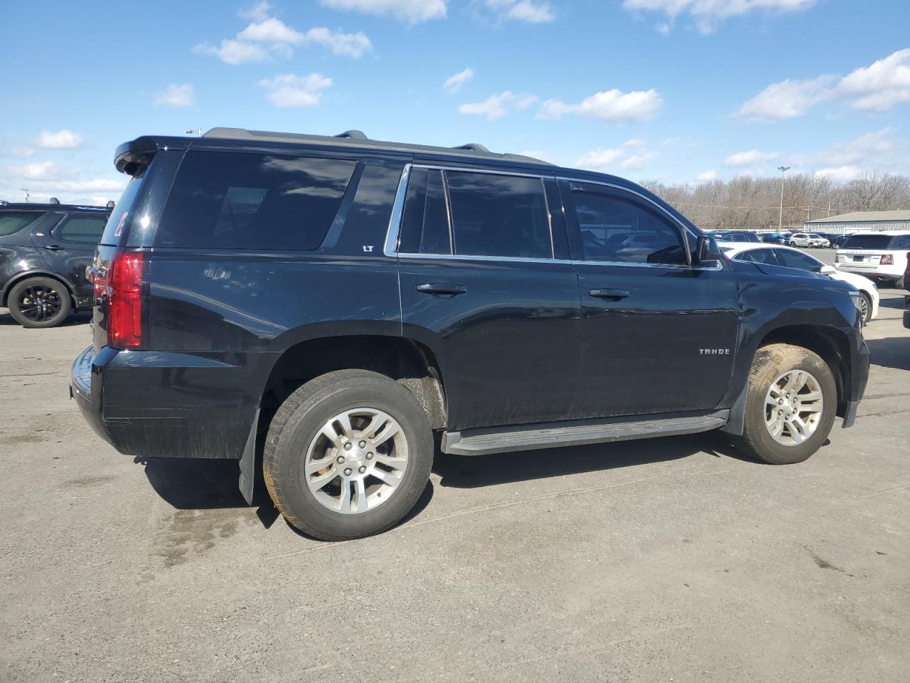 2017 CHEVROLET TAHOE K150 - Image 3