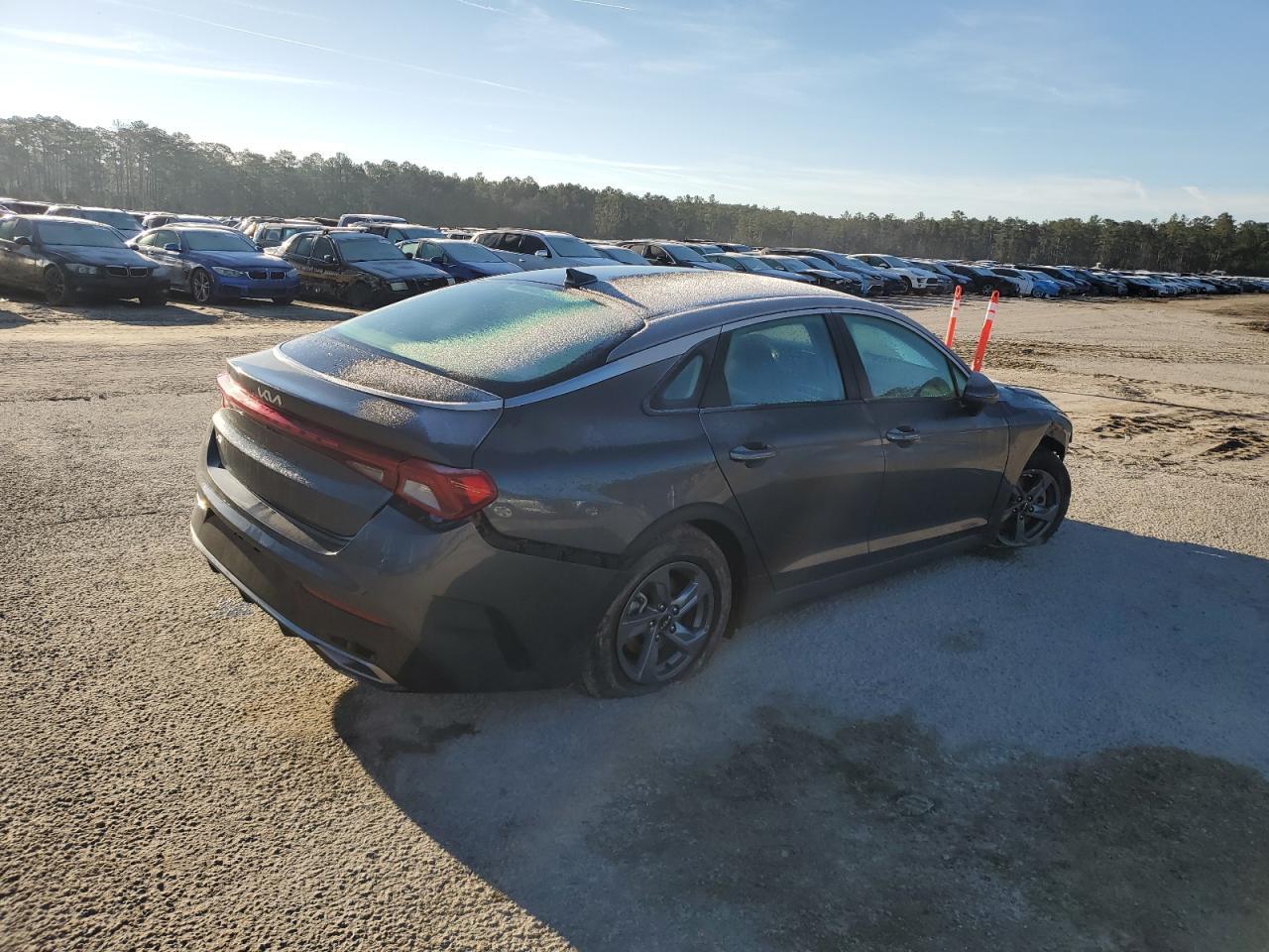 2023 KIA K5 LXS - Image 3