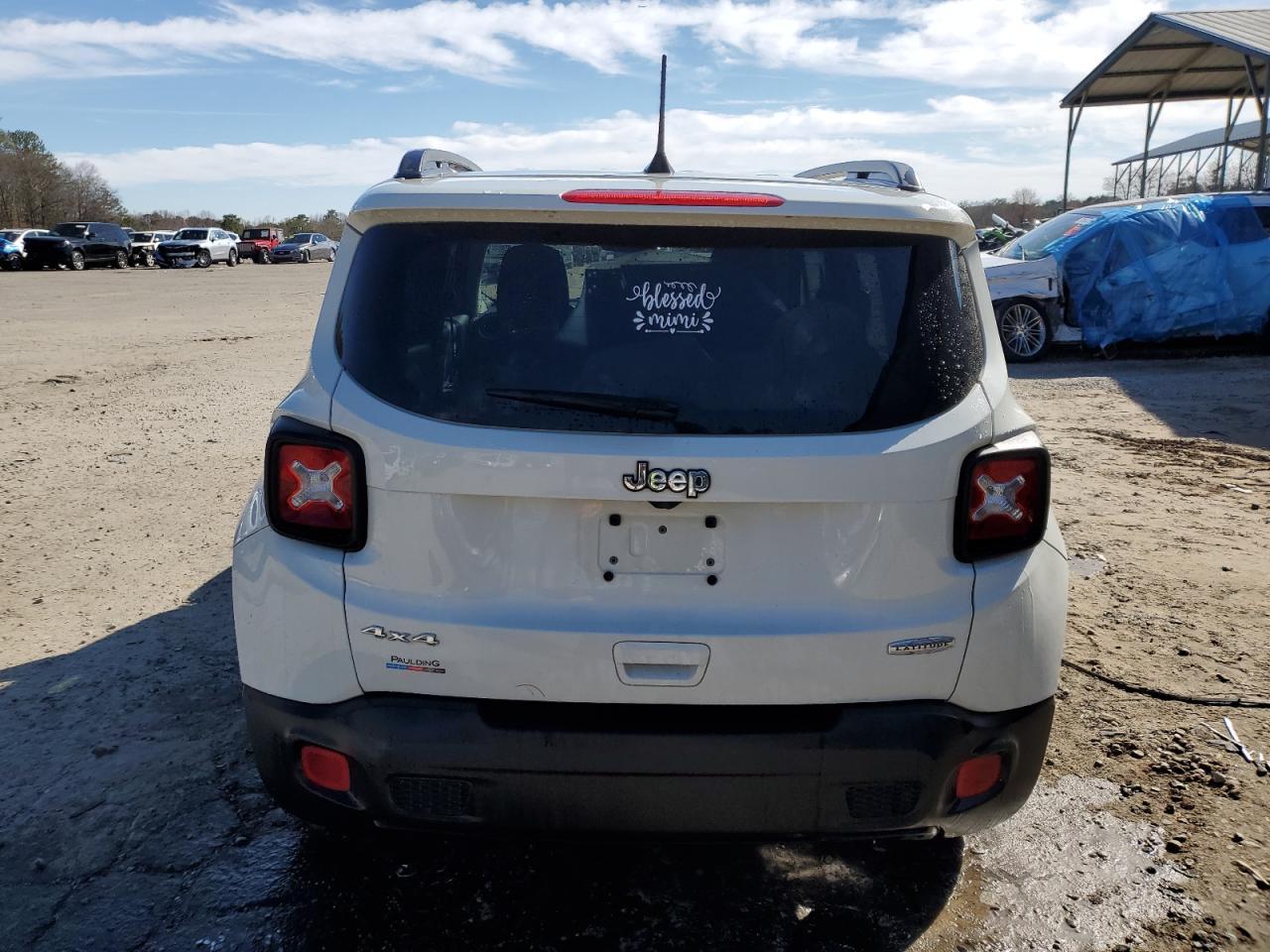 2018 JEEP RENEGADE L - Image 6
