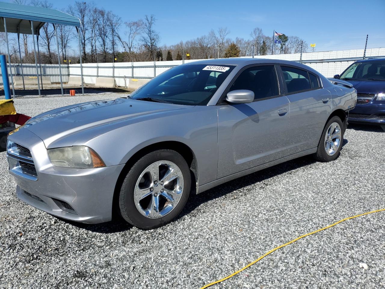 2014 DODGE CHARGER SE