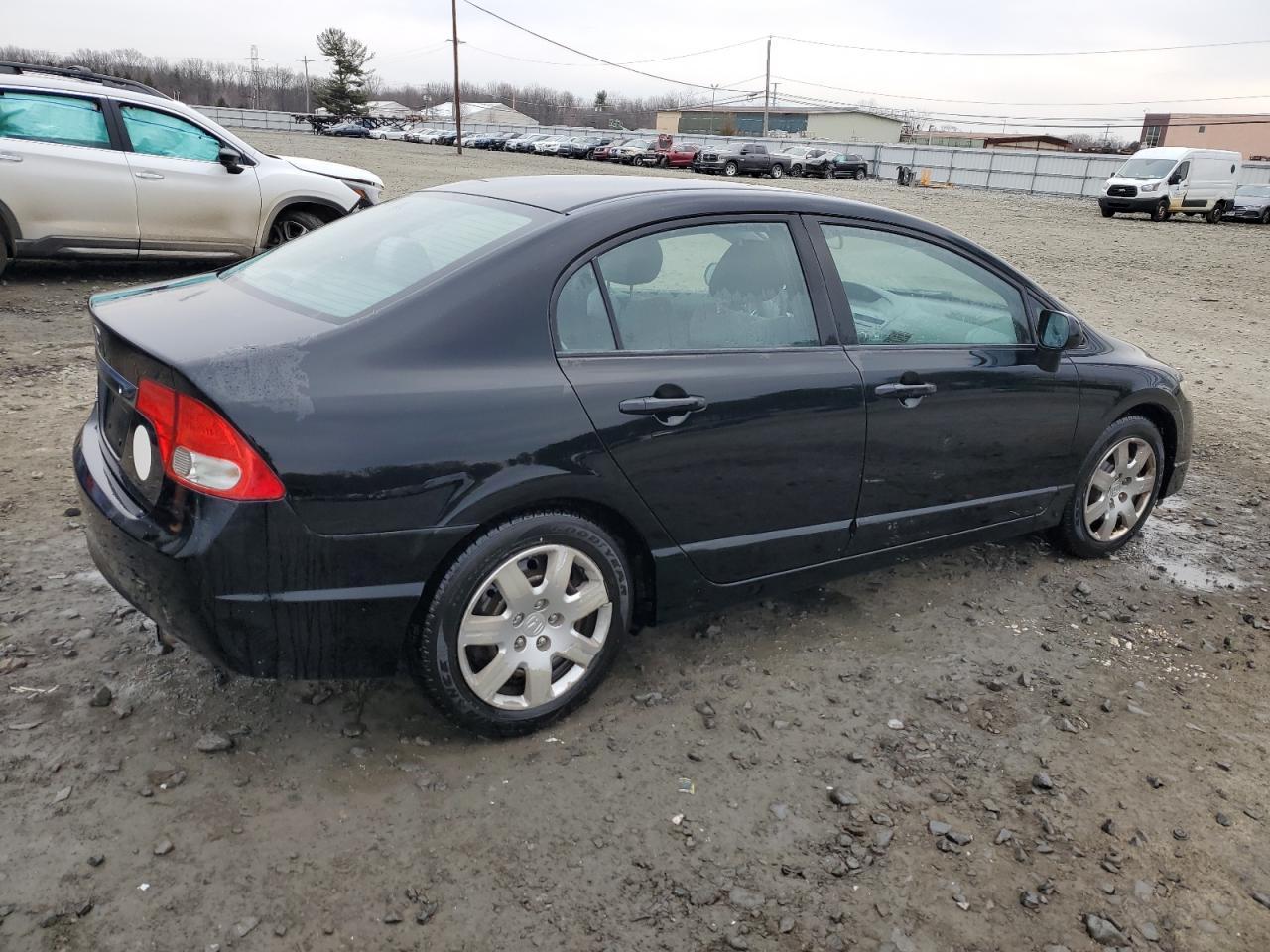 2011 HONDA CIVIC LX - Image 3