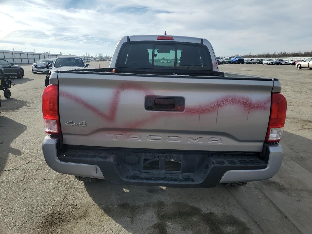 2017 TOYOTA TACOMA ACC - Фото 6