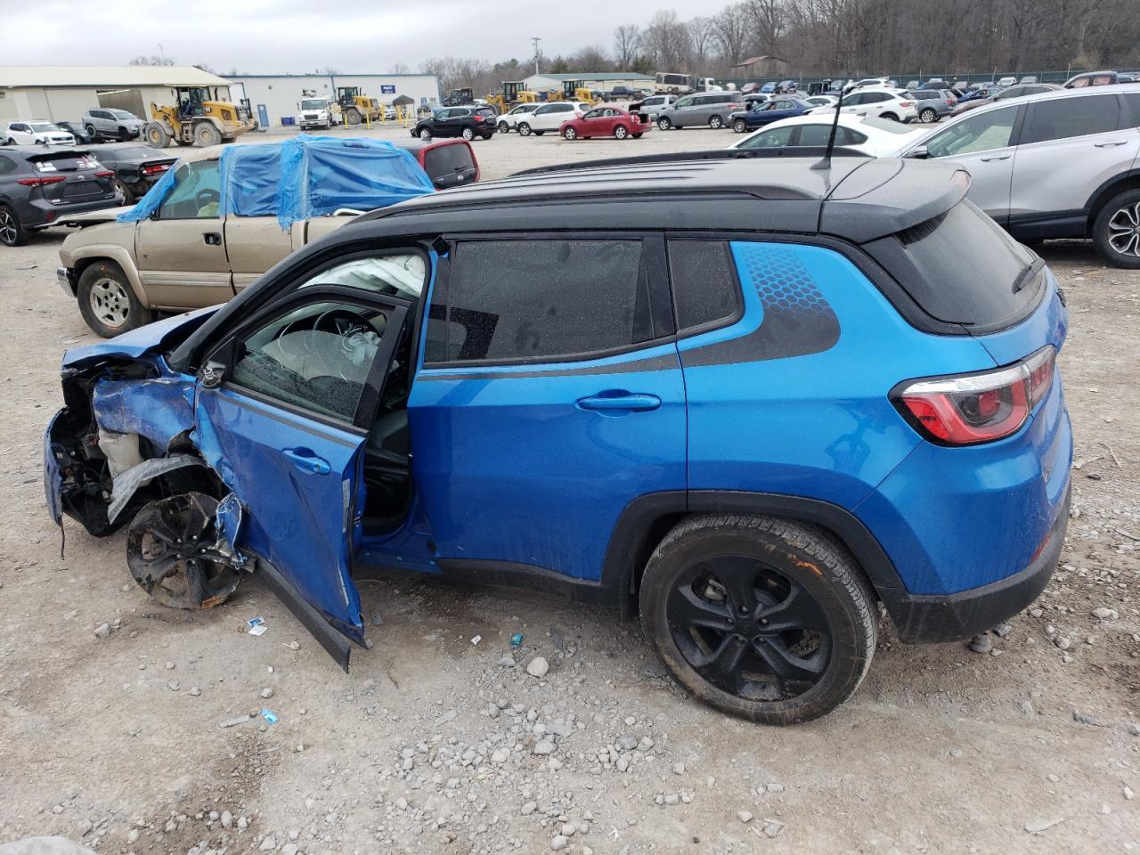 2018 JEEP COMPASS LA - Фото 2