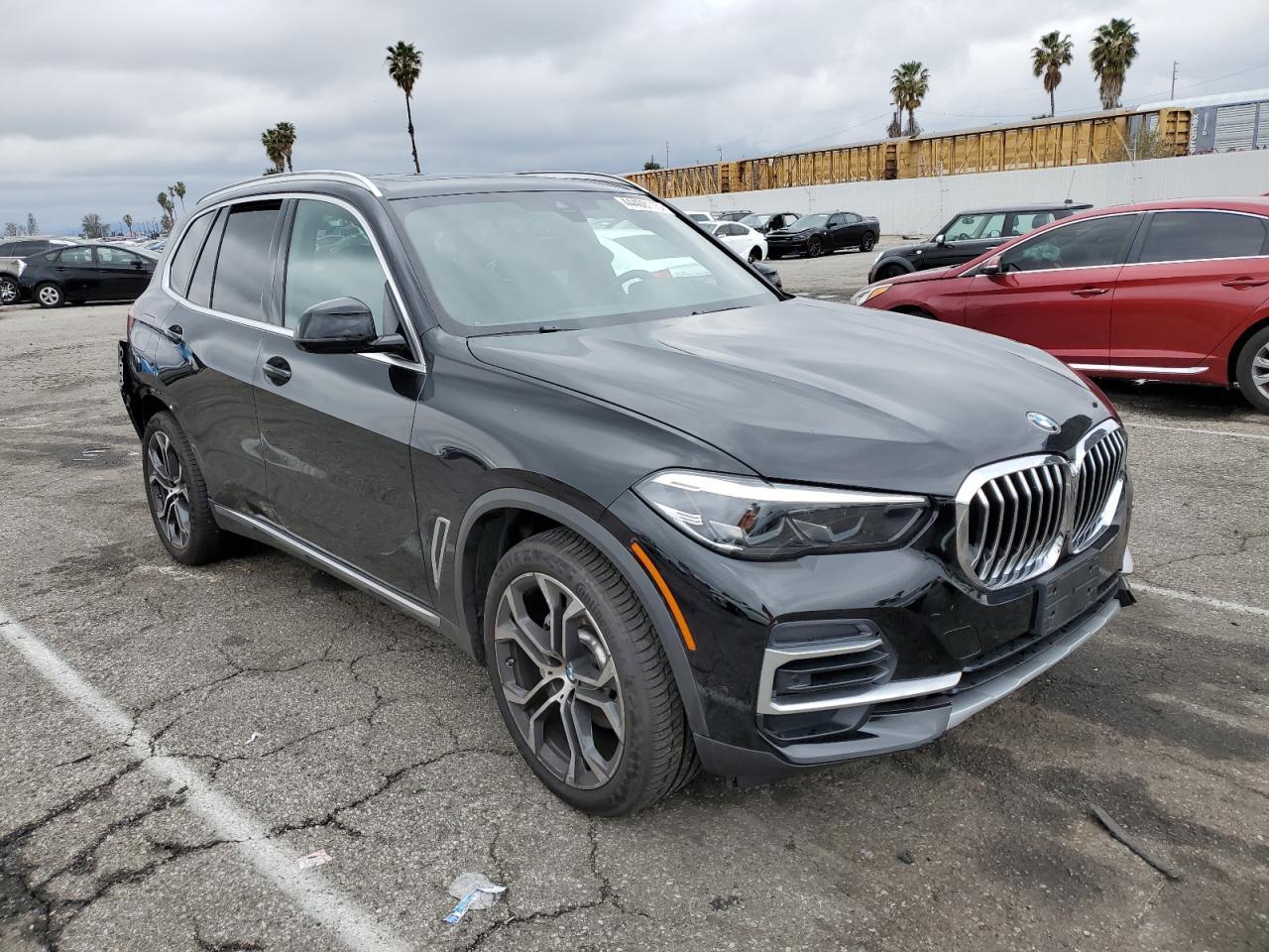 2023 BMW X5 XDRIVE4 - Фото 4