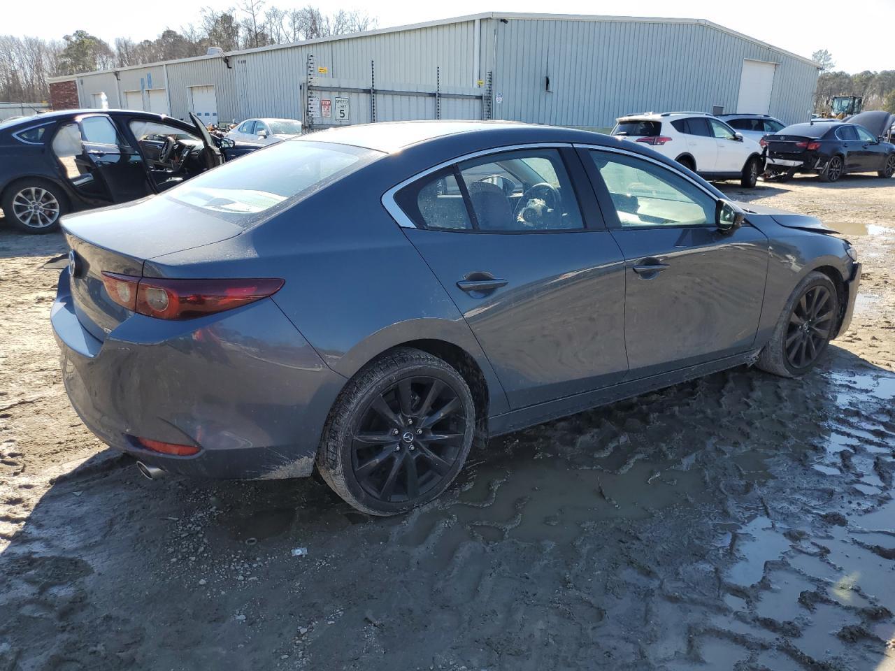2023 MAZDA 3 PREFERRE - Image 3