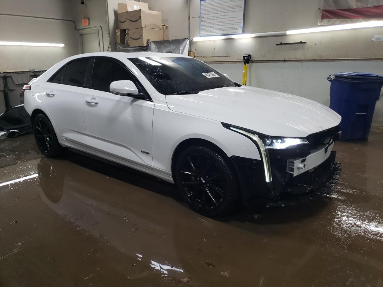 2023 CADILLAC CT4-V - Image 4