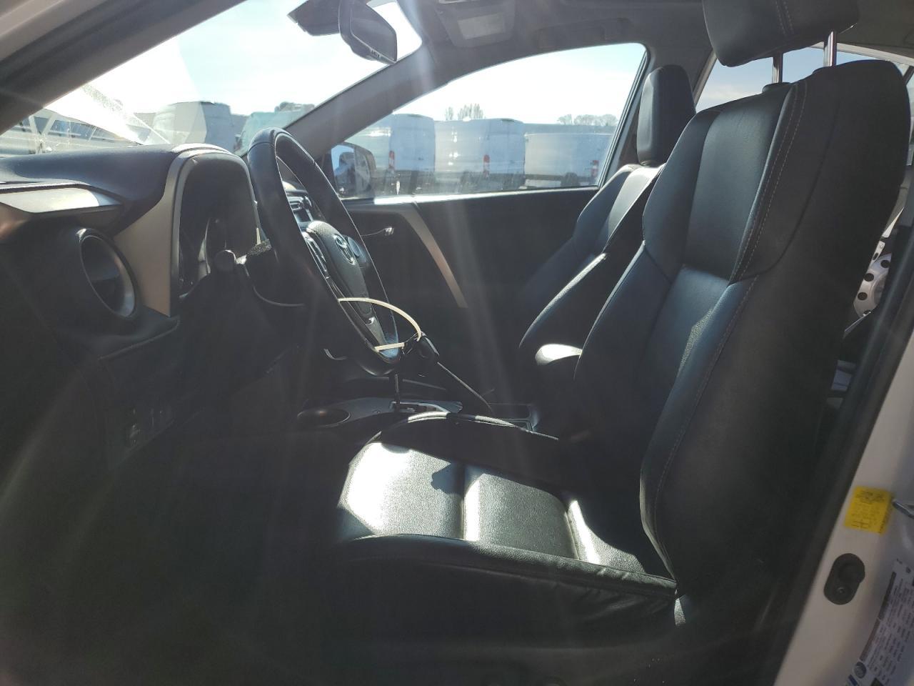 2015 TOYOTA RAV4 LIMIT - Фото 7