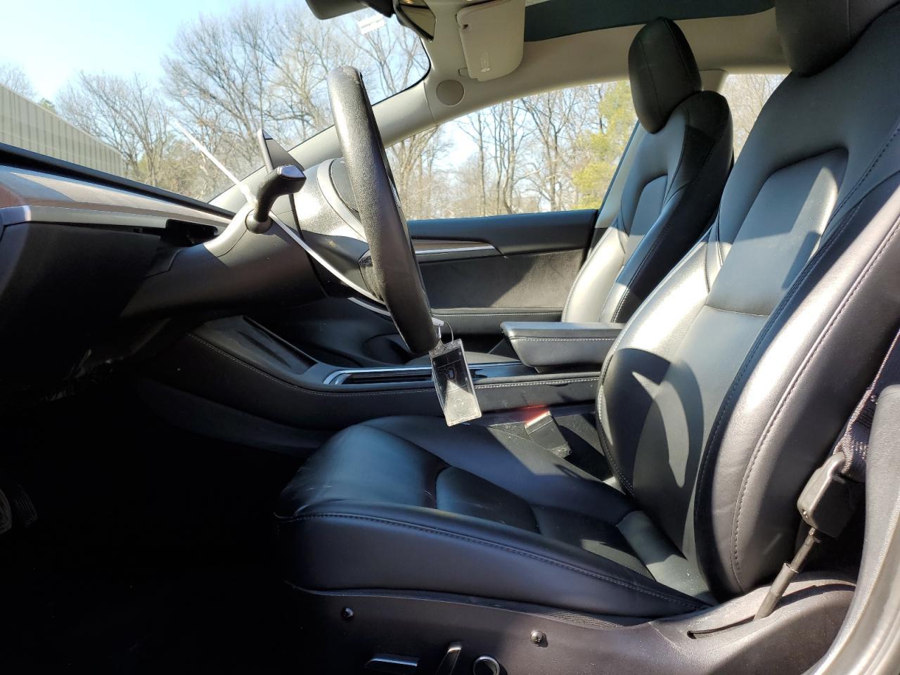2022 TESLA MODEL 3 - Фото 7