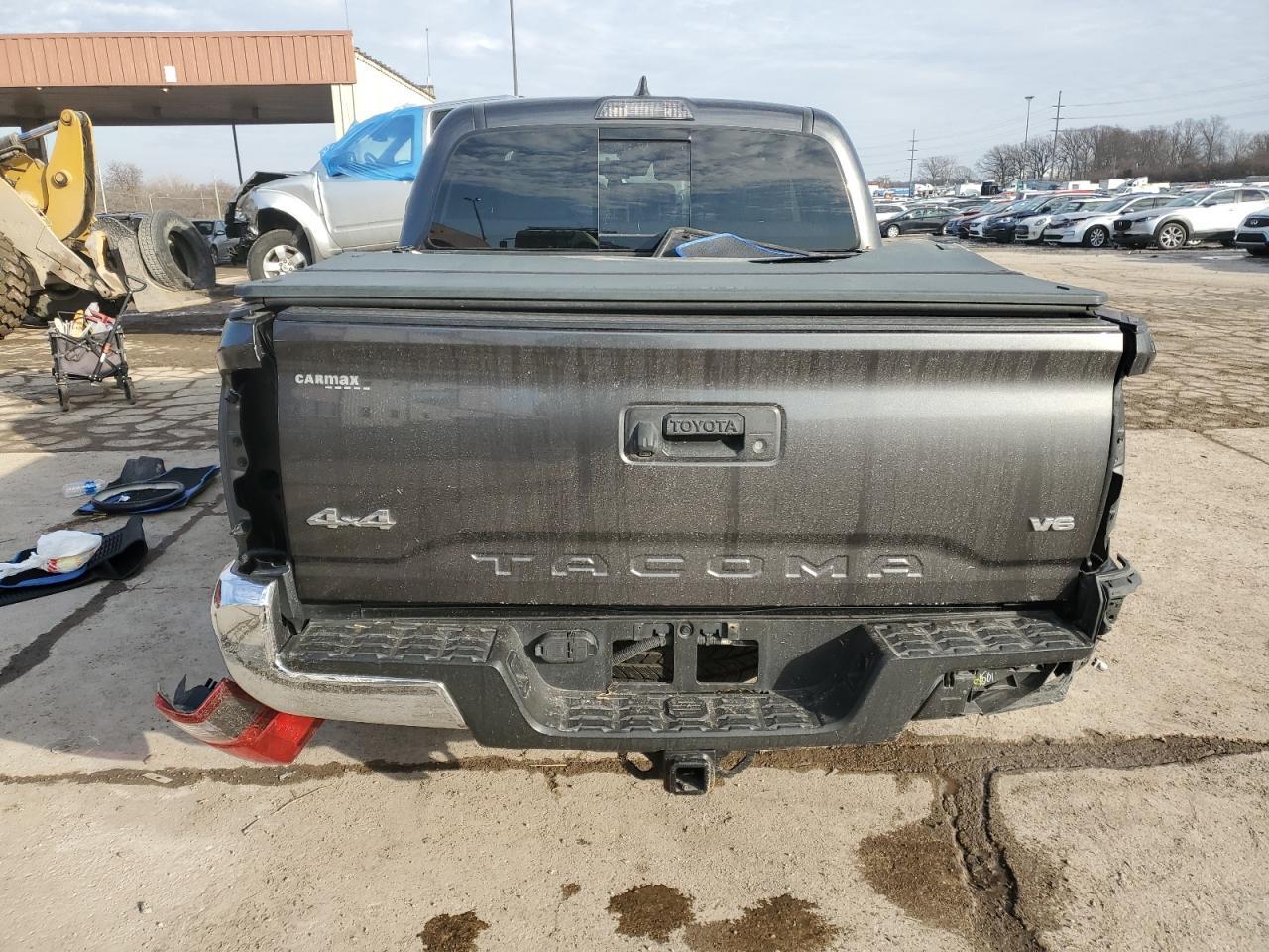 2018 TOYOTA TACOMA DOU - Image 6