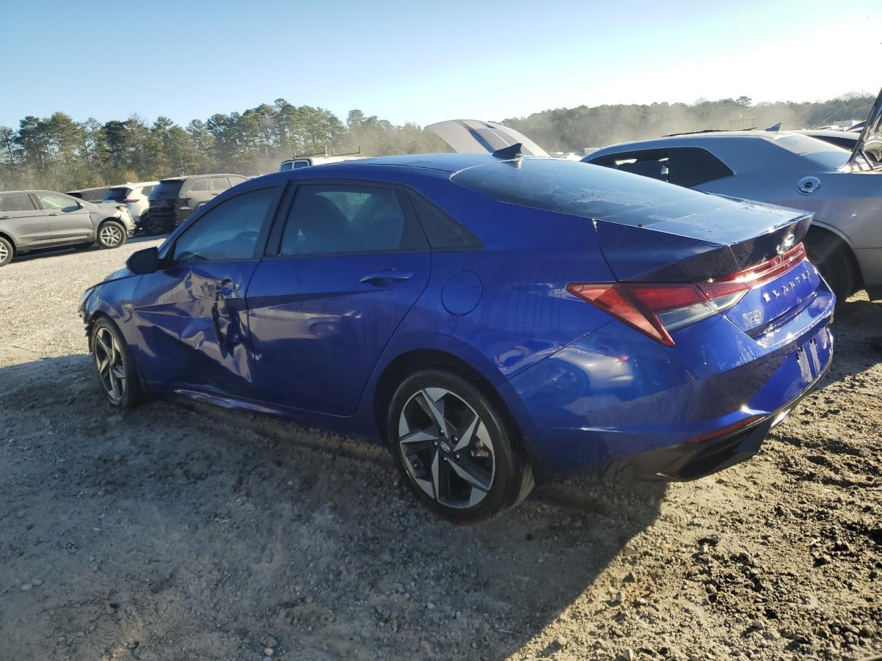 2023 HYUNDAI ELANTRA SE - Image 2