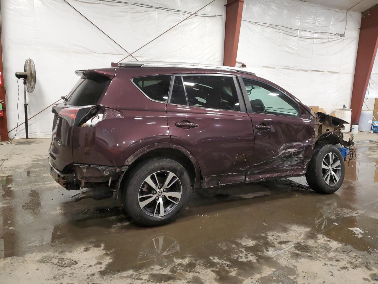 2016 TOYOTA RAV4 XLE - Фото 3