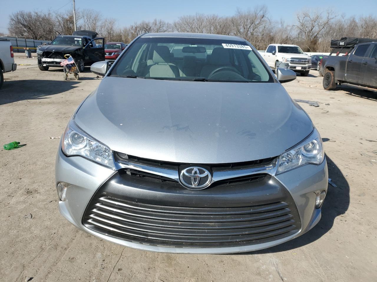 2017 TOYOTA CAMRY LE - Image 5