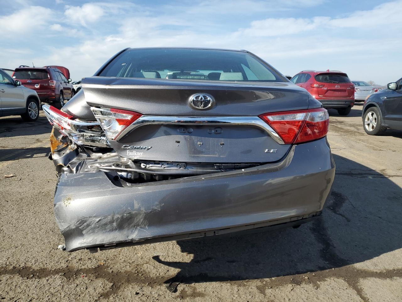 2017 TOYOTA CAMRY LE - Image 6