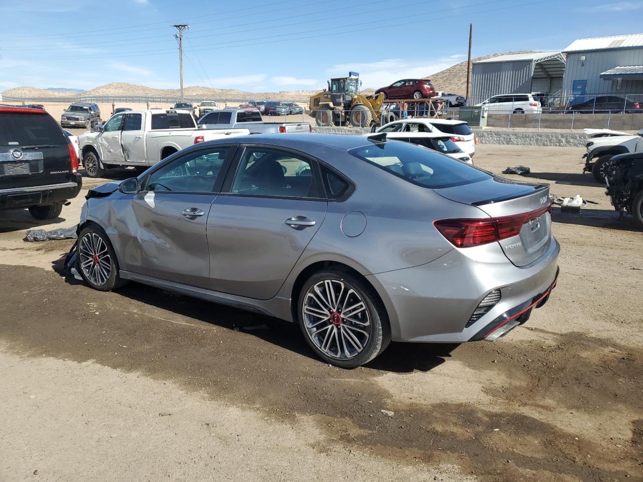 2024 KIA FORTE GT - Фото 2