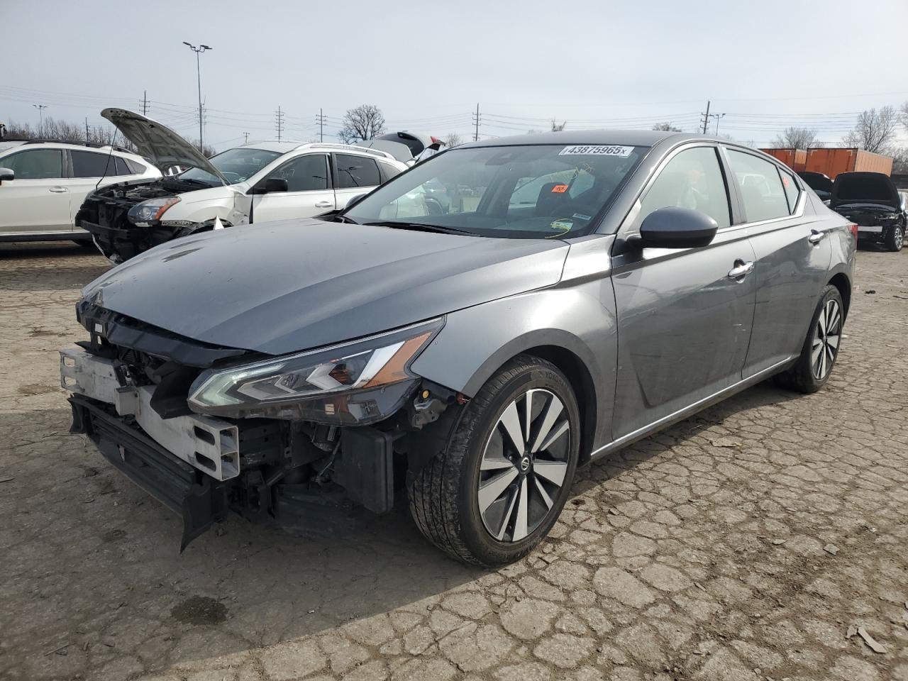 2022 NISSAN ALTIMA SV