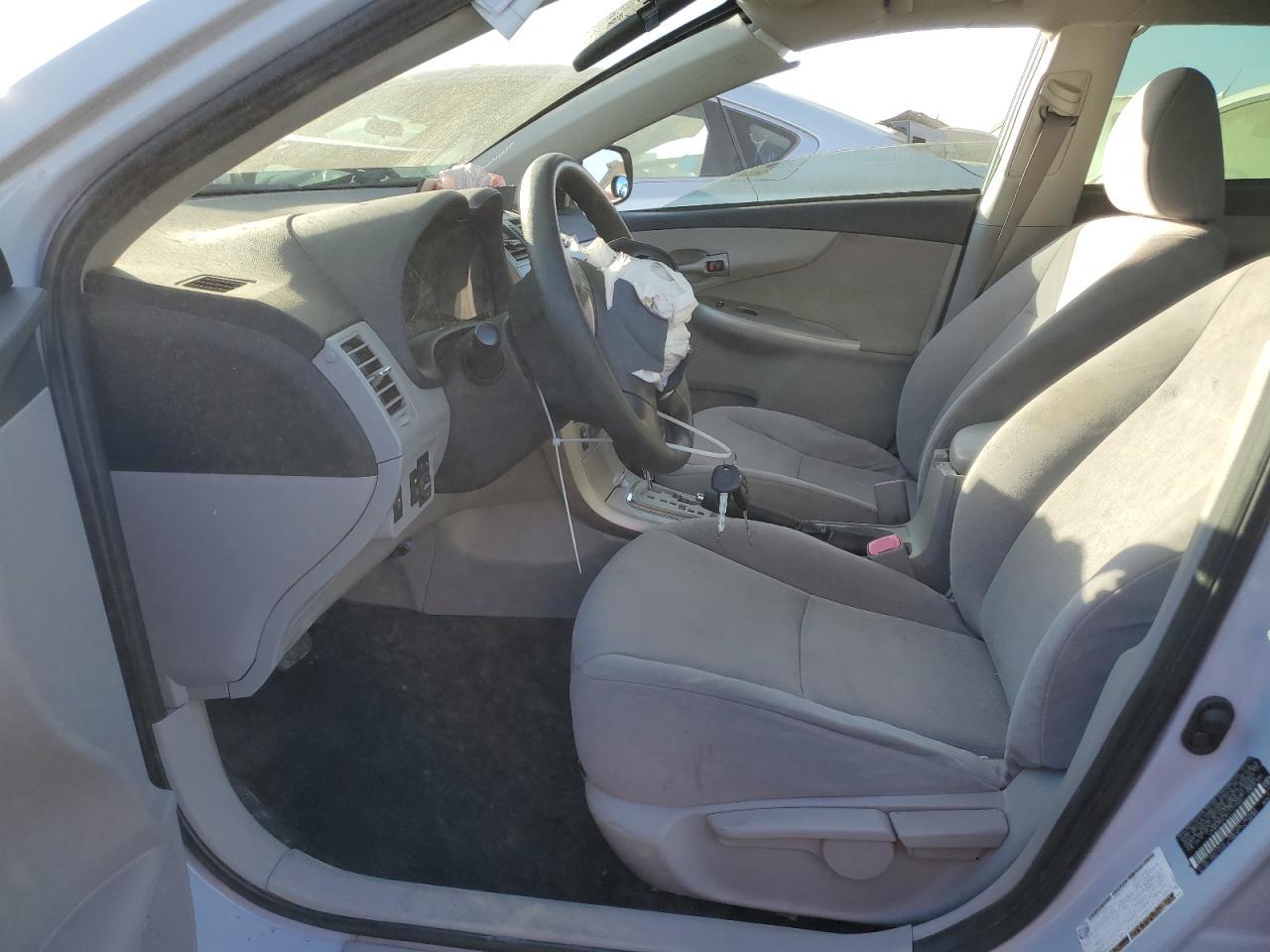 2013 TOYOTA COROLLA BA - Фото 7