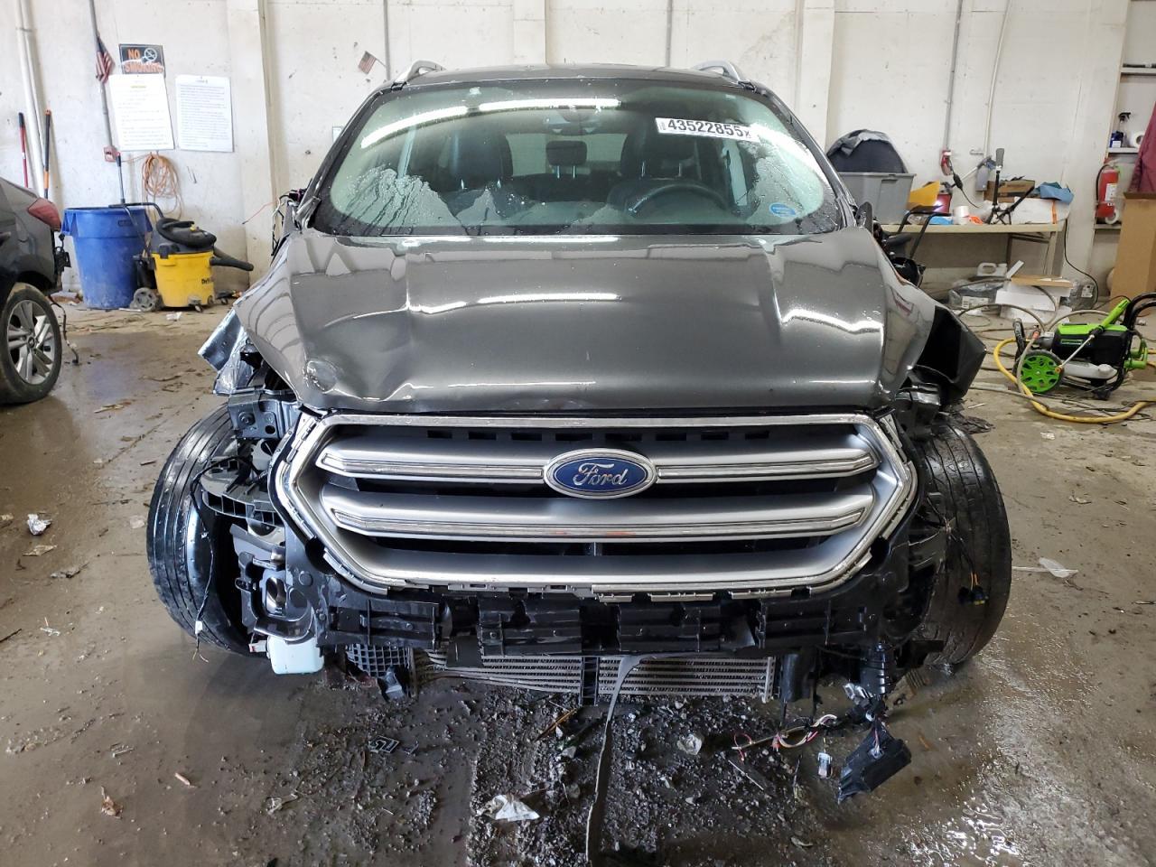 2017 FORD ESCAPE TIT - Image 5
