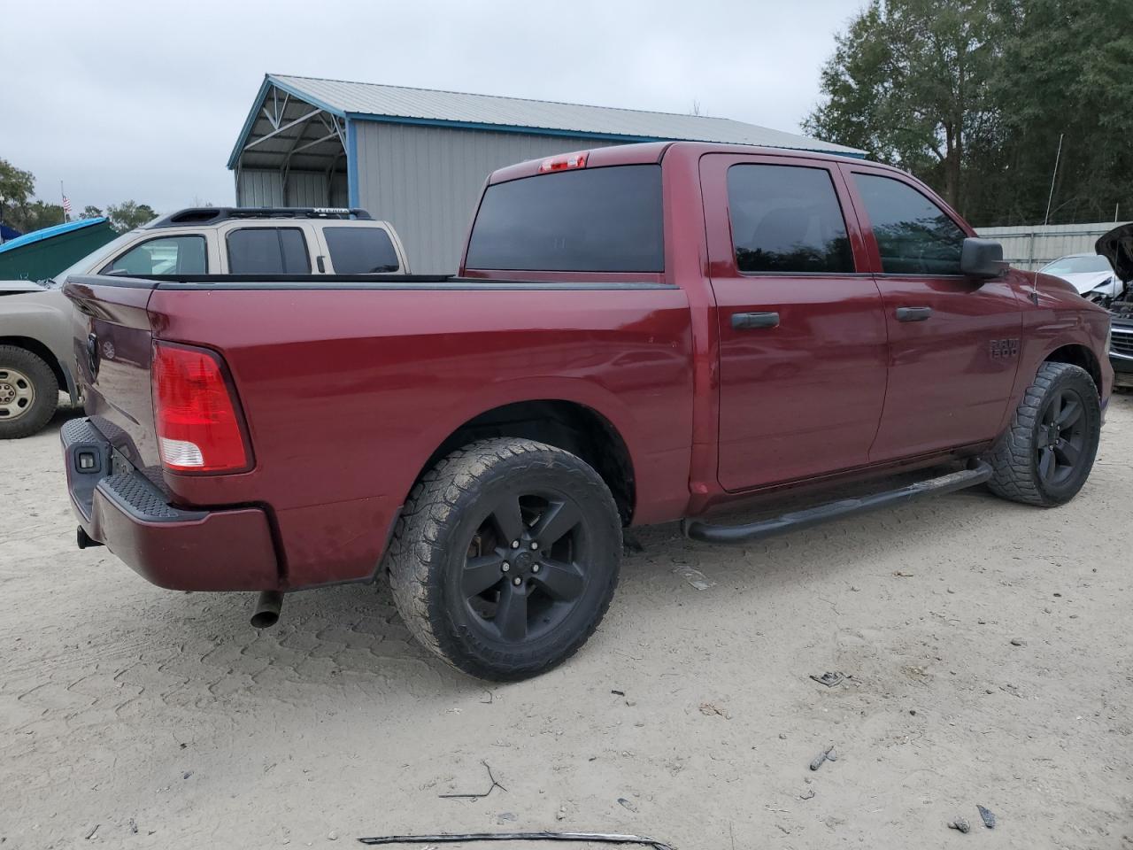 2018 RAM 1500 ST - Image 3