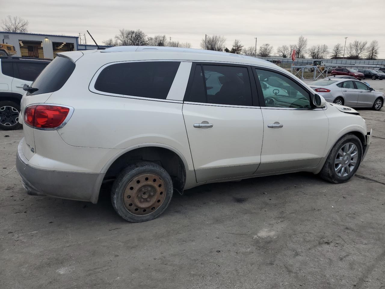 2011 BUICK ENCLAVE CX - Image 3