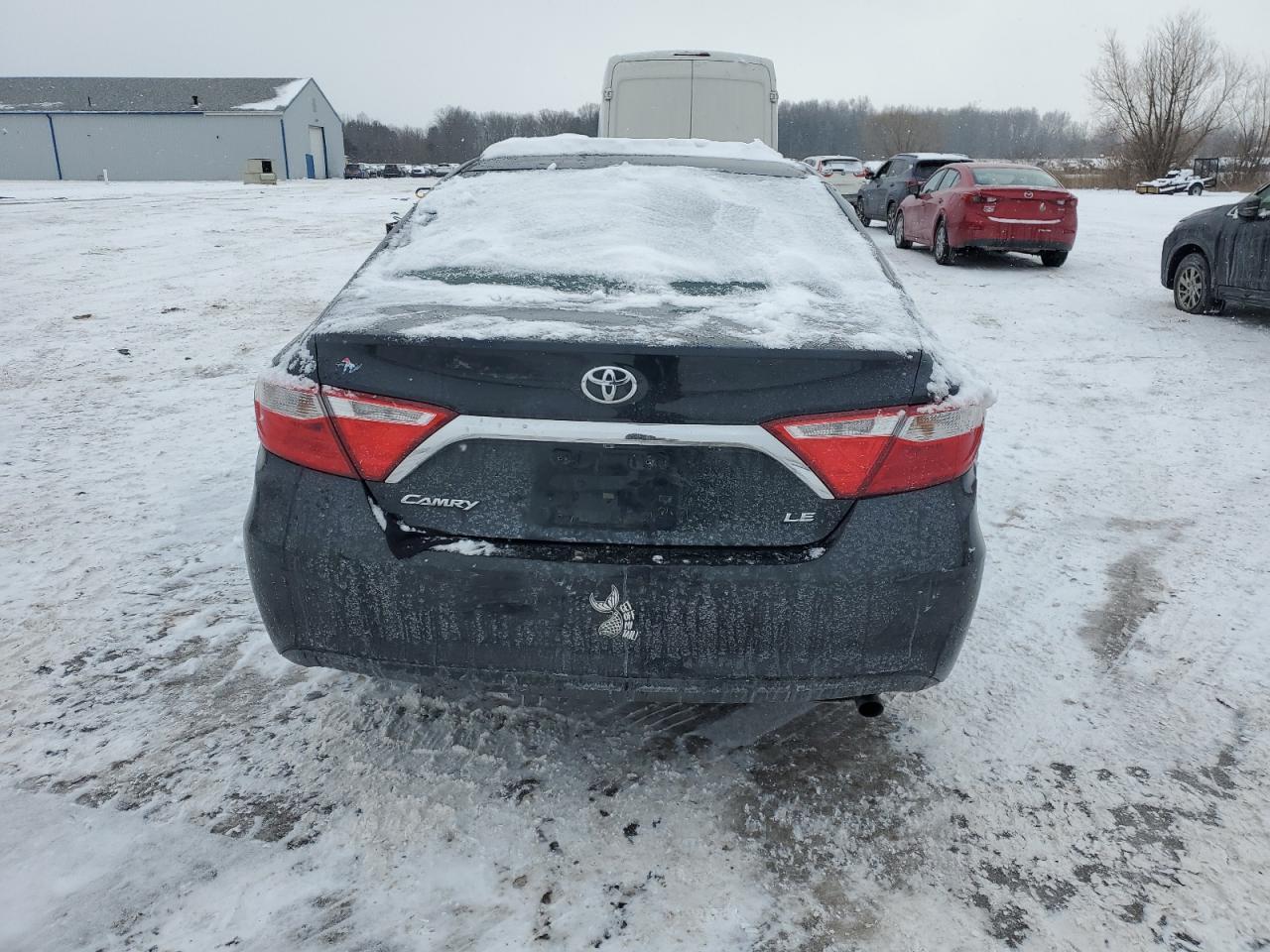 2015 TOYOTA CAMRY LE - Фото 6