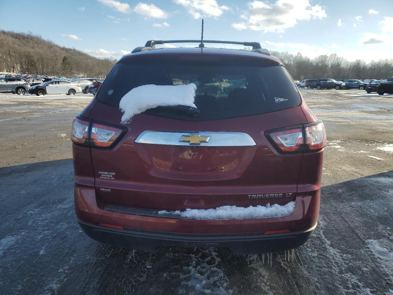 2015 CHEVROLET TRAVERSE L - Фото 6