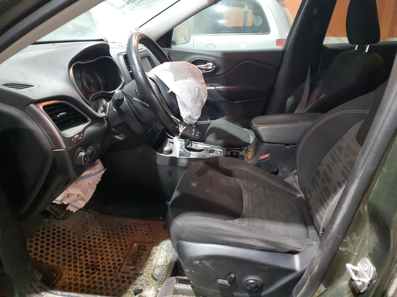 2019 JEEP CHEROKEE L - Image 7