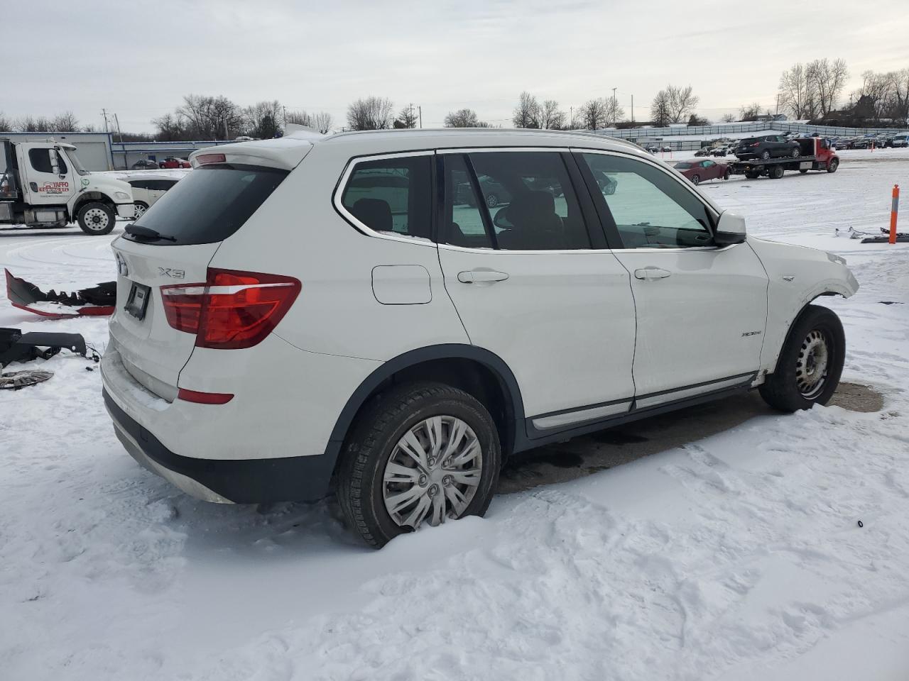2016 BMW X3 XDRIVE2 - Image 3